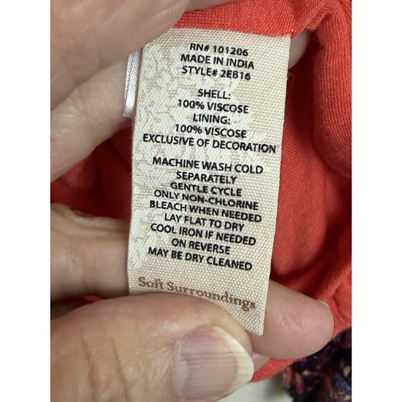 SOFT SURROUNDINGS Top Blouse Sz M Gauze Embroidered Boho Elastic Waist Pullover - Picture 10 of 12